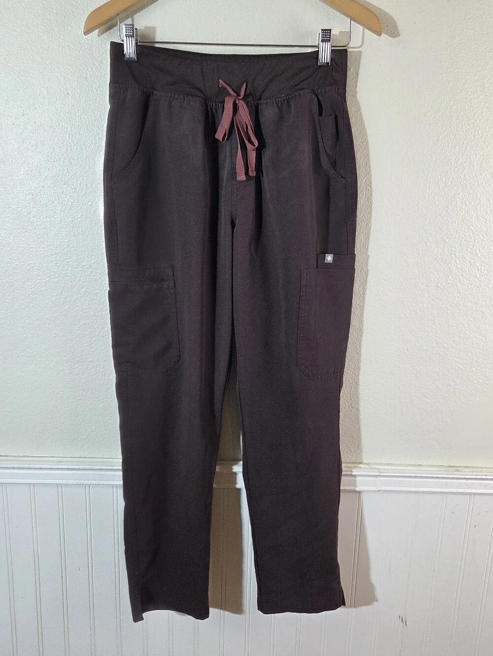 FIGS Technical Collection Scrub Pants Womens M Purple Jogger Medical Cargo